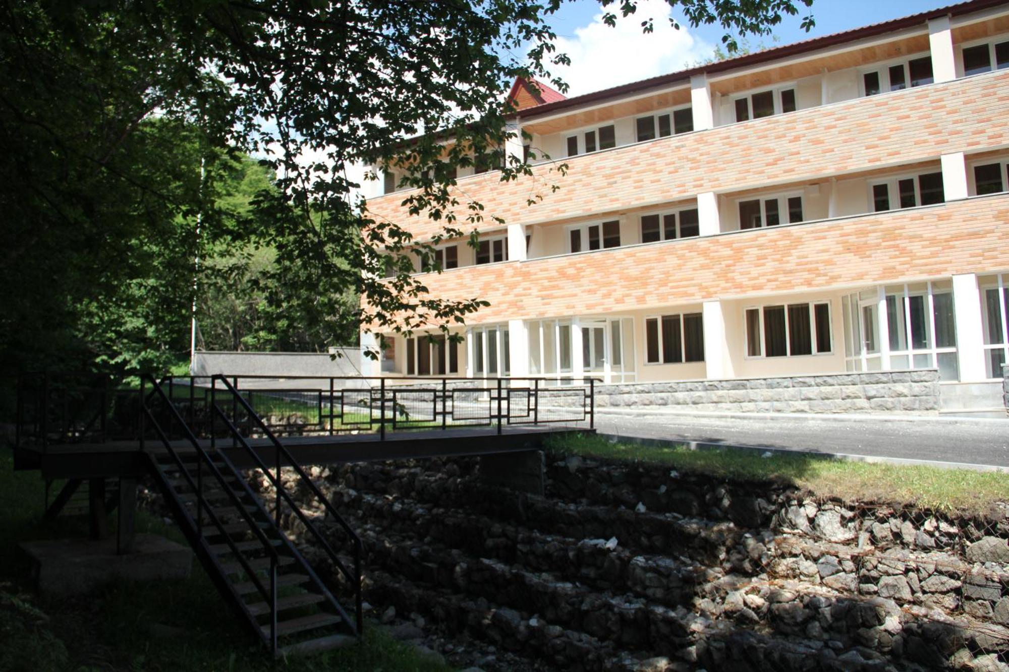 Tsaghkahovit Hotel Tsaghkadzor Extérieur photo