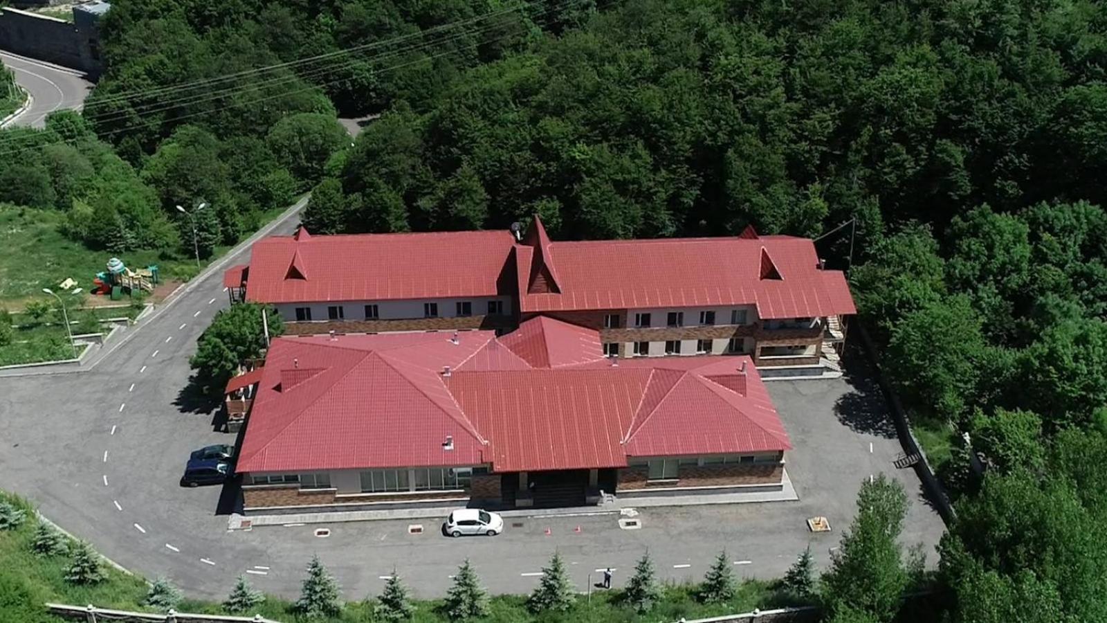 Tsaghkahovit Hotel Tsaghkadzor Extérieur photo